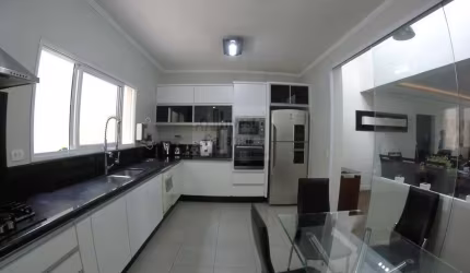 Casa em Condomínio para Locação em Cajamar, Condomínio Forest Ville, 3 dormitórios, 3 suítes, 5 banheiros, 6 vagas