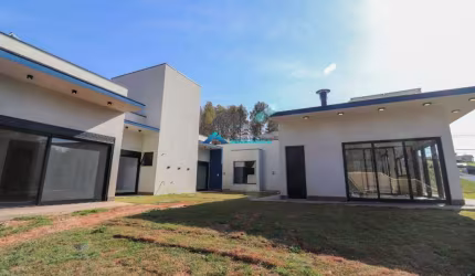 Casa Térrea C/ 4 suítes sendo 01 master, Amplo Quintal, Cond. Terra de Caxambu/ Jundiaí