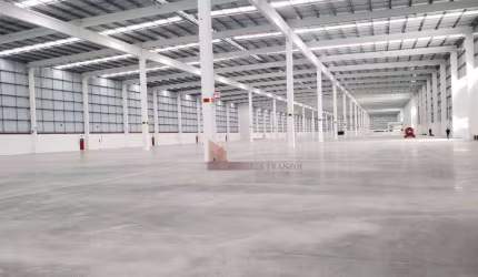 ARMAZÉM 12.000 m² prox. a PORTONAVE em NAVEGANTES/SC.