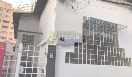casa frente comercial