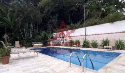 Ótima casa perto da praia do Tenório e praia vermelha do centro em Ubatuba.