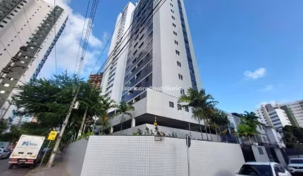 Conheça esse aconchegante apartamento na Torre!