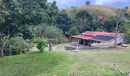 Sítio com 22.000m² – Natureza, Tranquilidade e Conforto