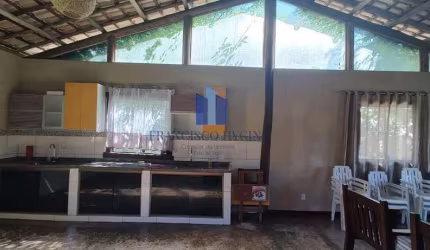 Casa para Venda em Pinheiral, Chalé, 2 dormitórios, 1 suíte, 2 banheiros, 10 vagas