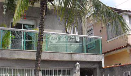 Sobrado com 3 dorms, Boqueirão, Santos - R$ 2.65 mi, Cod: 673