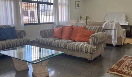 MARAVILHOSA CASA!!! TOTALMENTE REFORMADA NO JARDIM DA GLORIA!!!!