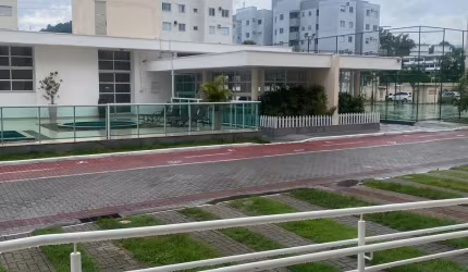 LINDO APARTAMENTO DISPONÍVEL PARA LOCAÇÃO