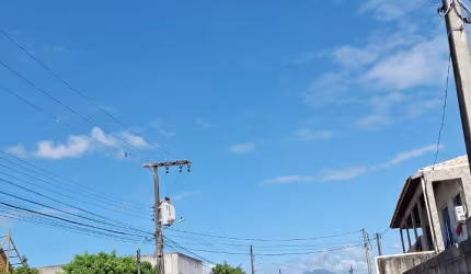 LINDA CASA DISPONÍVEL PARA LOCAÇÃO
