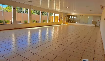 Ótimo prédio comercial para venda em Brodowski-SP, 2 salões, banheiros, cozinha em 346 m2 de área total, ideal para salão de festas e comércios em ger