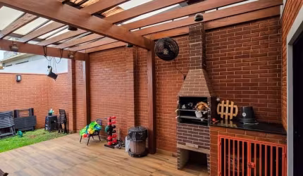 Linda casa alto padrão para venda na Zona Sul, Cond Vivendas da Mata, Jatoba, 2 dormitorios sendo 1 suite, varanda gourmet em 150 m2 construidos,