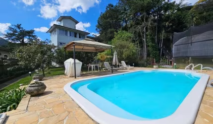 Casa em Condomínio para Venda em Teresópolis, Comary, 4 dormitórios, 4 suítes, 5 banheiros, 4 vagas