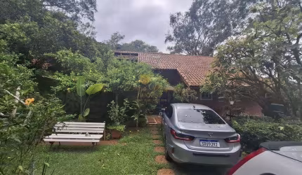 Sítio para Venda em Teresópolis, Venda Nova, 5 dormitórios, 3 suítes, 4 banheiros, 5 vagas