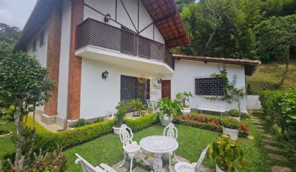 Casa em Condomínio para Locação em Teresópolis, Granja Guarani, 6 dormitórios, 6 suítes, 7 banheiros, 4 vagas