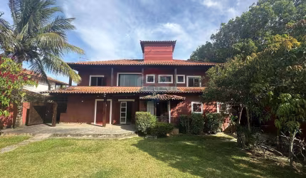 Casa Independente com RGI à venda na Baia Formosa em Búzios