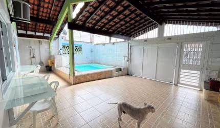 Casa com 4 dorms, Real, Praia Grande - R$ 850 mil, Cod: 347
