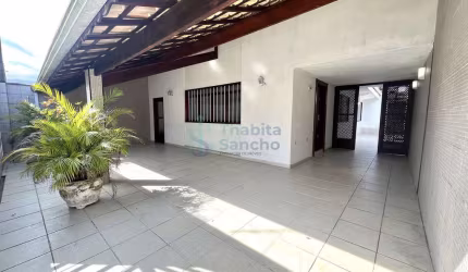 Casa com 3 quartos, Real, Praia Grande - R$ 795 mil, Cod: 1133