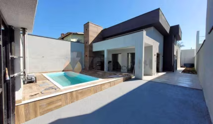 Casa com 3 dormitórios à venda, 120 m² por R$ 799.000,00 - Balneário dos Golfinhos - Caraguatatuba/SP