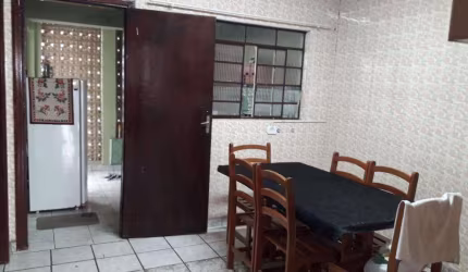 Casa com 3 dormitórios à venda, 230 m² por R$ 950.000,00 - Centro - Arujá/SP