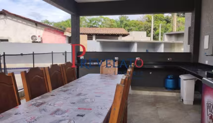 CT-9243 OPORTUNIDADE LINDA CASA EM CONDOMÍNIO FECHADO