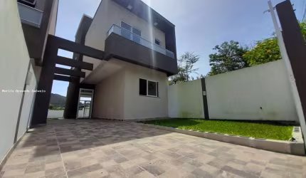 Casa 4 dormitórios ou + para Venda em Florianópolis, São João do Rio Vermelho, 4 dormitórios, 1 suíte, 3 banheiros, 2 vagas