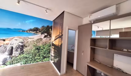 Loja Comercial para Venda em Florianópolis, Jurerê, 1 banheiro