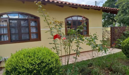 Casa com 300m² 3 quartos, à venda, no bairro Afonso Pena em São José dos Pinhais