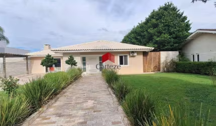 Casa em condomínio com 492,51m² 2 quartos, à venda, no bairro Campo Largo da Roseira em São José dos Pinhais