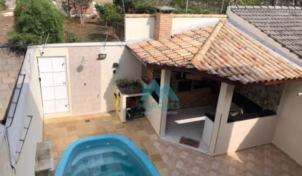 Lindo sobrado com 3 dormitórios à venda, 210 m² por R$ 585.000 - Vitória Vale - Caçapava/SP