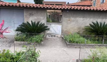 Casa com 4 quartos à venda na Rua Lauro Sodré, Vila Santo Antônio, Duque de Caxias, 192 m2 por R$ 280.000