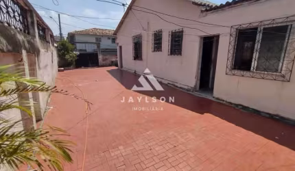 Casa com 3 quartos à venda na Rua Capitão Aliatar Martins, Irajá, Rio de Janeiro, 70 m2 por R$ 450.000