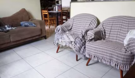 Casa com 4 quartos à venda na Rua Goiás, Quintino Bocaiúva, Rio de Janeiro, 90 m2 por R$ 195.000