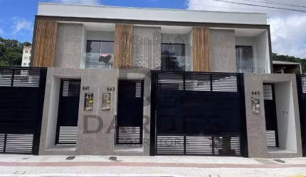 Casa com 3 quartos à venda na Alameda Kadiz, Tabuleiro (Monte Alegre), Camboriú, 100 m2 por R$ 890.000