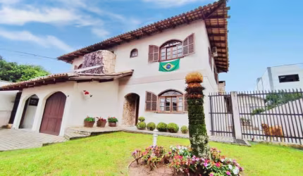Casa com 3 quartos à venda no Centro I, Brusque , 300 m2 por R$ 2.200.000