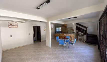 Casa com 2 quartos à venda no São Pedro, Brusque , 210 m2 por R$ 980.000