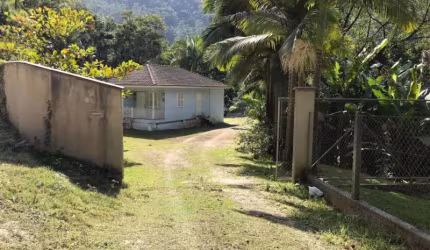 Chácara / sítio com 3 quartos à venda no Centro, Botuverá , 70 m2 por R$ 600.000