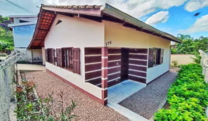 Casa com 3 quartos à venda no Brilhante I, Itajaí  por R$ 430.000