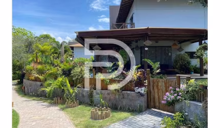 Casa à Venda com 3 Quartos, 3 Suítes, 2 Vagas e 136m² na Praia do Forte, Mata de São João - Condomí