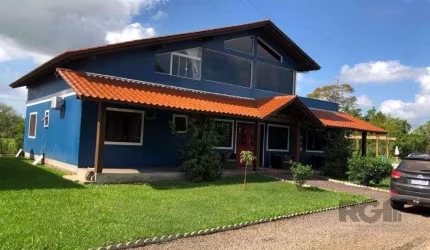 CASA DE CAMPO EM PASSO DE TORRES SC