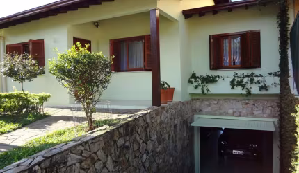 Casa para Venda - 230m², 3 dormitórios, sendo 1 suites, 3 vagas - Aberta Dos Morros