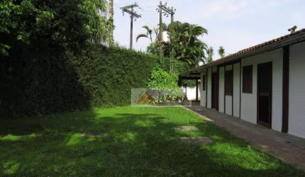 Sobrado residencial à venda, Balneário Praia do Pernambuco, Guarujá.