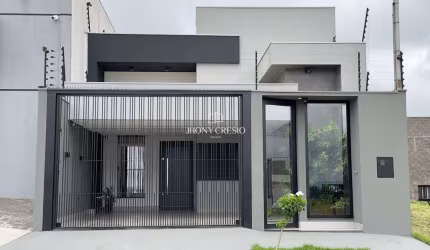 Pronta para você mudar, mobiliada e equipada. Casa à venda em Maringá
