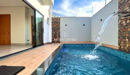 Casa à venda no bairro Bom Jardim - Maringá/PR