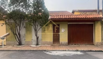 Casa para Venda em Taubaté, Parque São Luís, 5 dormitórios, 2 suítes, 3 banheiros, 2 vagas
