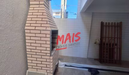 Casa Triplex frontal  em condominio com piscina