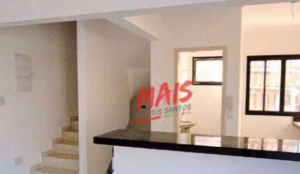 Casa em condominio com piscina com quintal e churraqueira - 2 vagas