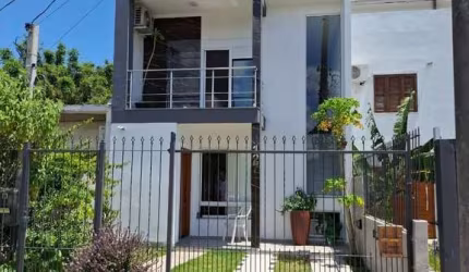 Casa 3 dormitórios à venda Aberta dos Morros Porto Alegre/RS