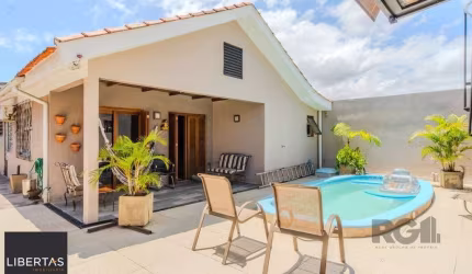 Casa 3 dormitórios I Suíte Master I vaga p/5 carros I Bairro Cav
