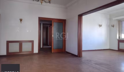 Apartamento para Venda - 238m², 3 dormitórios, sendo 1 suites, 1 vaga - Floresta