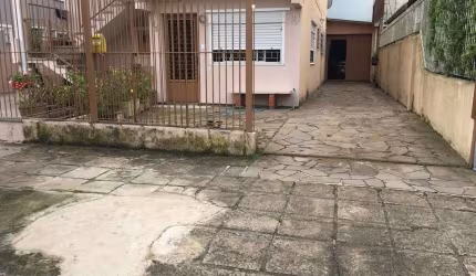 Casa 3 Quartos á venda no Bairro Rio Branco , Canoas .