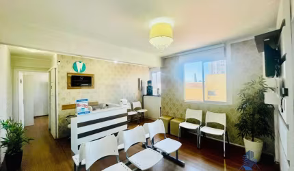 Edificio Santa Maria - Vende-se Sala Comercial com 76m² de área útil no Centro de Curitiba, Paraná
